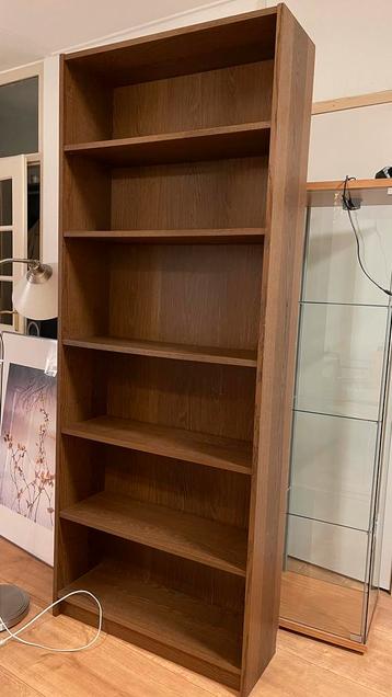 Billy Boekenkast IKEA - gratis vandaag om te nemen