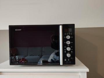 Gratis sharp Combimagnetron - Zwart