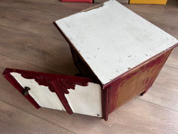 Gratis leuk kastje - uiterlijk vrijdag 6 maart ophalen!