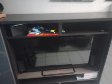 Gratis wandmeubel 240x42x130 cm, zelf demonteren