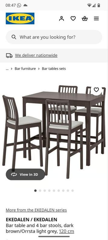 Hoge eettafel en stoelen