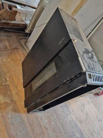 Gratis Lincar Gevelkachel - Functioneel en Compact