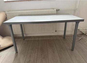 Verstelbaar Bureau 120x60 cm gratis meenemen!!