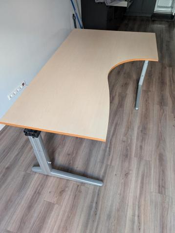 Gratis Ahrend Bureau - 2 meter - Spoed ophalen!