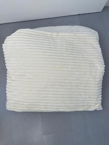 GRATIS Velvet beige dekbedovertrek & Jack & Jones laptophoes