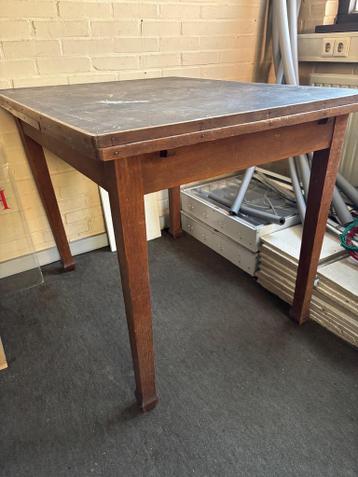 Vintage uittrekbare eettafel voor 8 personen