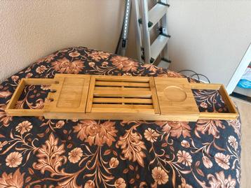 Uitschuifbaar Badrekje van Bamboe - Badtafeltje