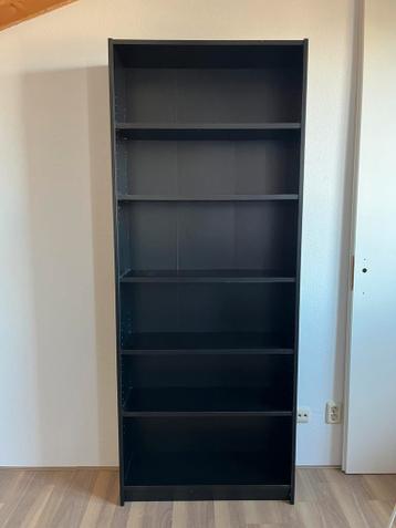 Ikea Billie boekenkast / kast zwart - gratis