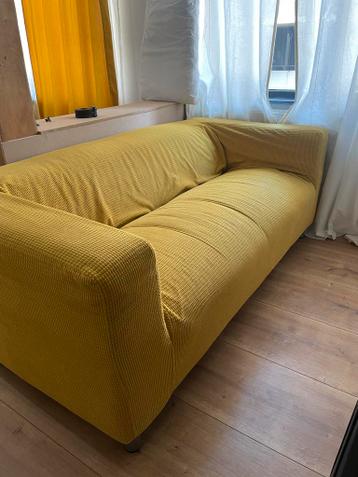 Gratis bank in ruil voor een fles drank