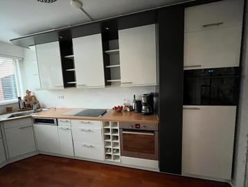Gratis hoekkeuken (4 meter) beschikbaar half maart