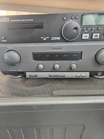 Complete geluidsinstallatie met box en versterker