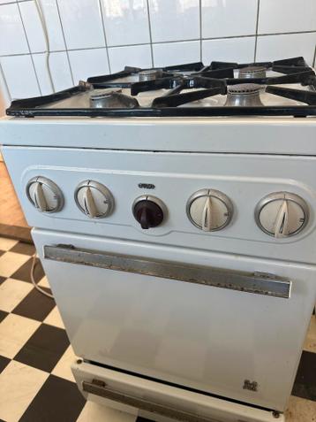 Gratis fornuis - werkt uitstekend - Amsterdam Oud West