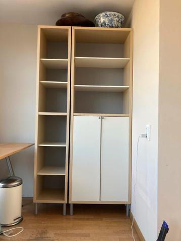 2 IKEA kasten en 1 IKEA bureau - Complete set
