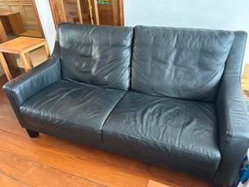 Gratis zwart leren bankje - Gebruikt (t/m 6 maart)