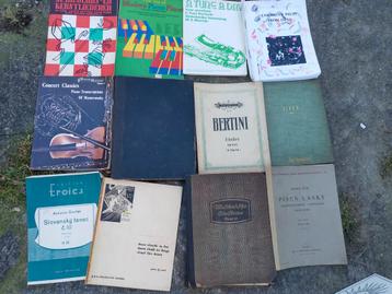 Gratis ophalen piano en koor muziek