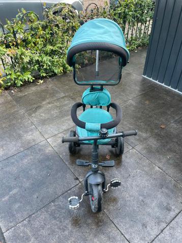 Gratis af te halen: Stevige driewieler met duwstang