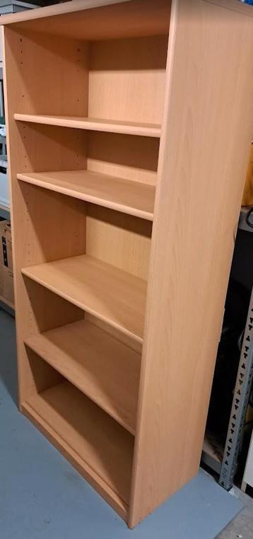 Boekenkast lichthouten fineer