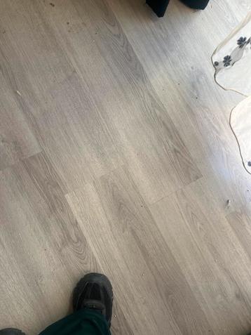 Gratis laminaat, zelf verwijderen (ca. 50 m²)