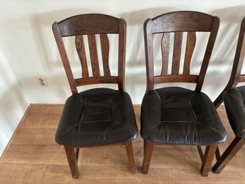 Eiken stoelen met lederen zitting (4 stuks)