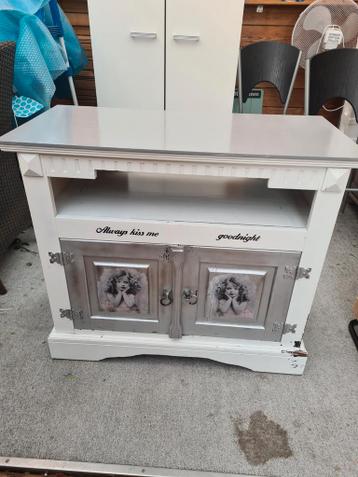 Tv kast,dressior