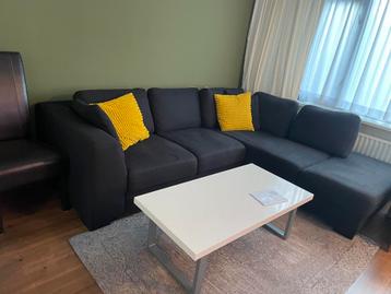 Gratis! Hoekbank zwart 280x220cm