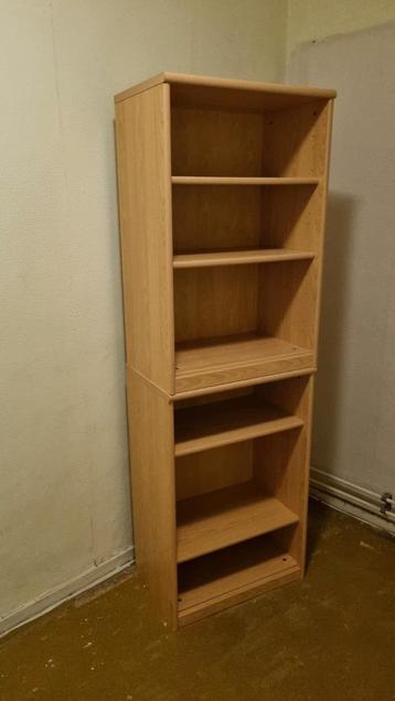 2 stapelbare kastjes, 84x55x35 cm