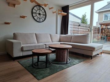 MOET NU WEG: Beige hoekbank rechts met wasbare kussenhoezen