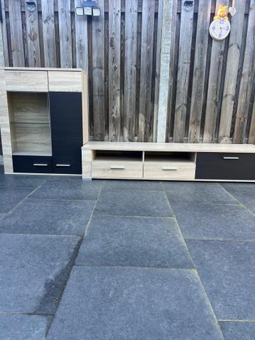 VANDAAG OPHALEN tv meubel en hangkast - modern design