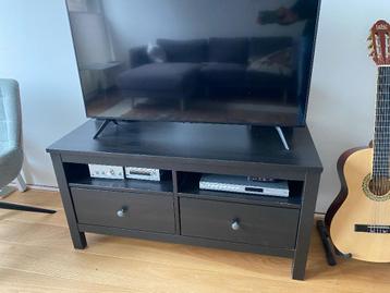 Hemnes TV-meubel zwart GRATIS