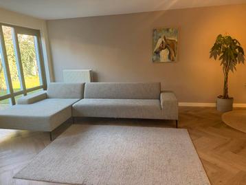 Moderne Hoekbank met loungegedeelte - gebruikte staat