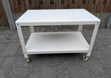 Ikea salontafel op wieltjes | 70x42x48 cm