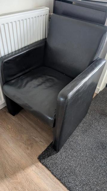 Comfortabele Zwarte Stoel - Ideaal voor Woonkamer/Kantoor