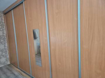 Kastdeuren met rails - 5 deuren, 93 cm breed, 2.40 m hoog