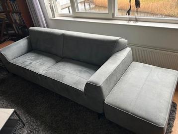 2 1/2 zits bank met hokker