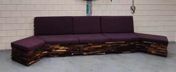 Grote bank voor b.v. mancave, studentenhuis of scouting