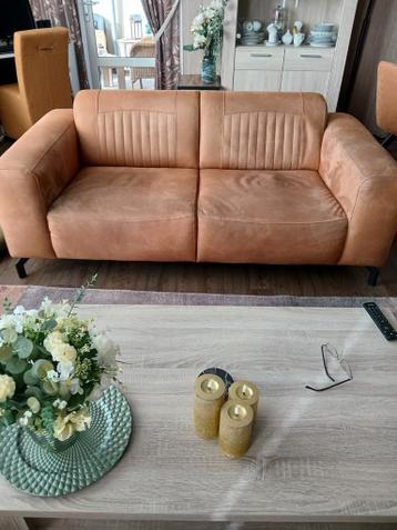 Gratis 2-zitsbank wegens interieurverandering