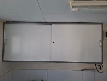 Gratis af te halen kast 175bx70hx35b cm