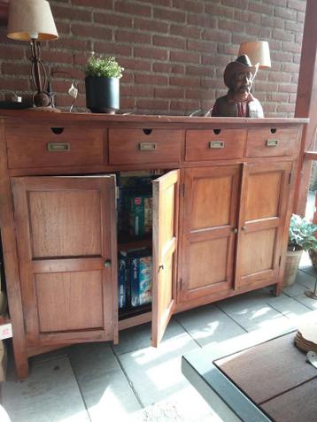 Dressoir