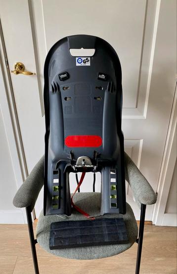 Stevig Fietsstoeltje Achterop voor E-bike (9-22 kg)