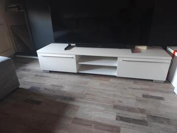 Modern wit tv-meubel GRATIS VANDAAG of MAANDAG OPHALEN!