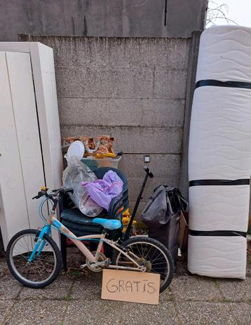 Gratis Meenemen Kwaadeindstraat 20 Tilburg WeG = WeG