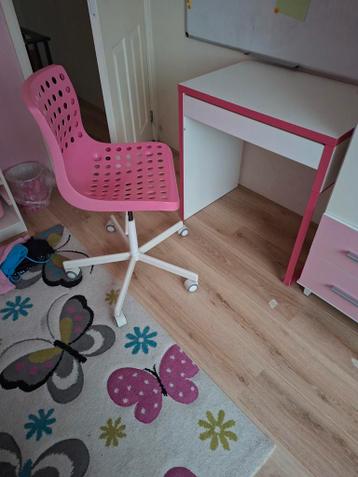 Gratis bureau met bureau stoel mag ook apart