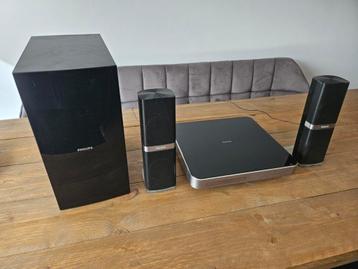 Philips soundhub home theater HTS7201.