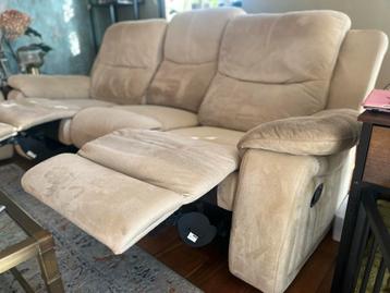 Gratis 2 banken met relaxfunctie