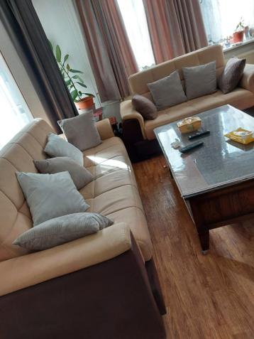 (Slaap bank) 3 zits bank  en 2 zits bank