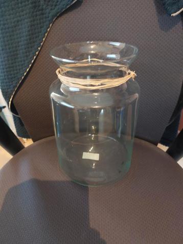 Glazen vaas/pot - 25 cm hoog, 16 cm doorsnede