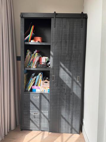 VT Wonen kast Barn met schuifdeur