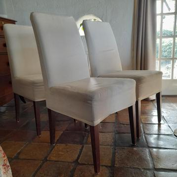 GRATIS 4 eetkamerstoelen