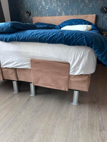GRATIS Boxspring 160x200 - DIT WEEKEND OPHALEN