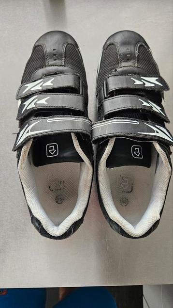 3 paar Fietsschoenen maat 45 (valt als 44)